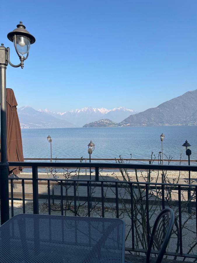 Residence Laguna Beach Pianello Del Lario Luaran gambar