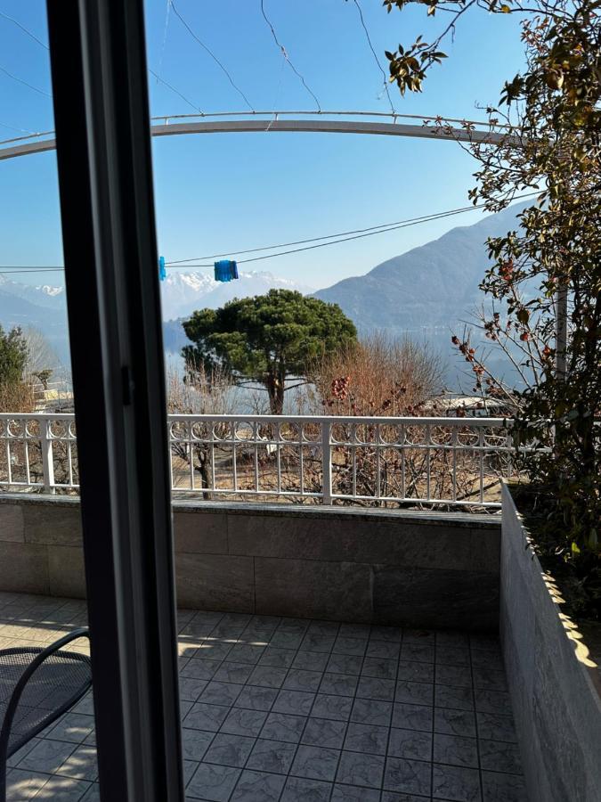 Residence Laguna Beach Pianello Del Lario Luaran gambar