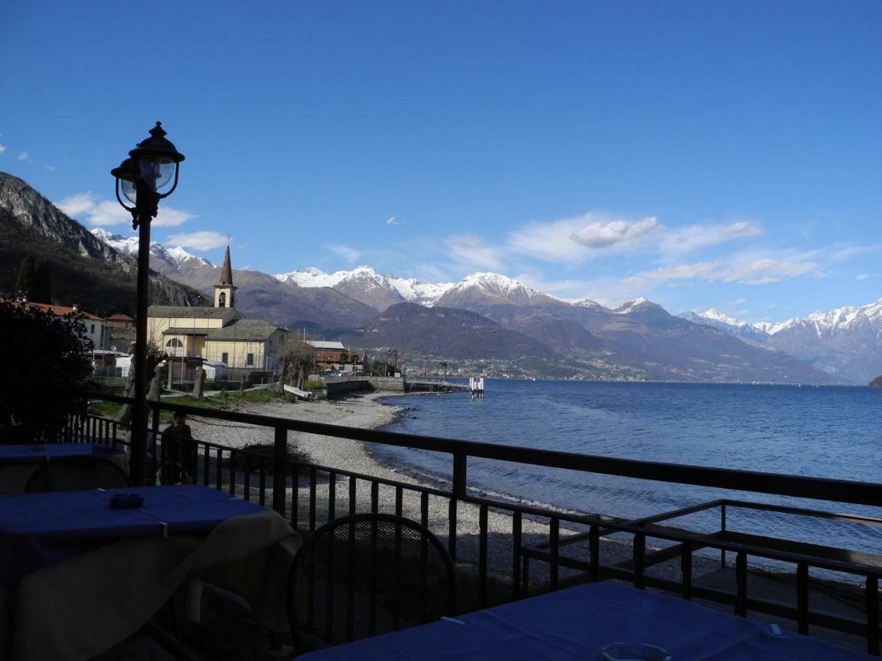 Residence Laguna Beach Pianello Del Lario Luaran gambar